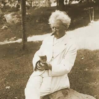 mark-twain-with-his-cats-06